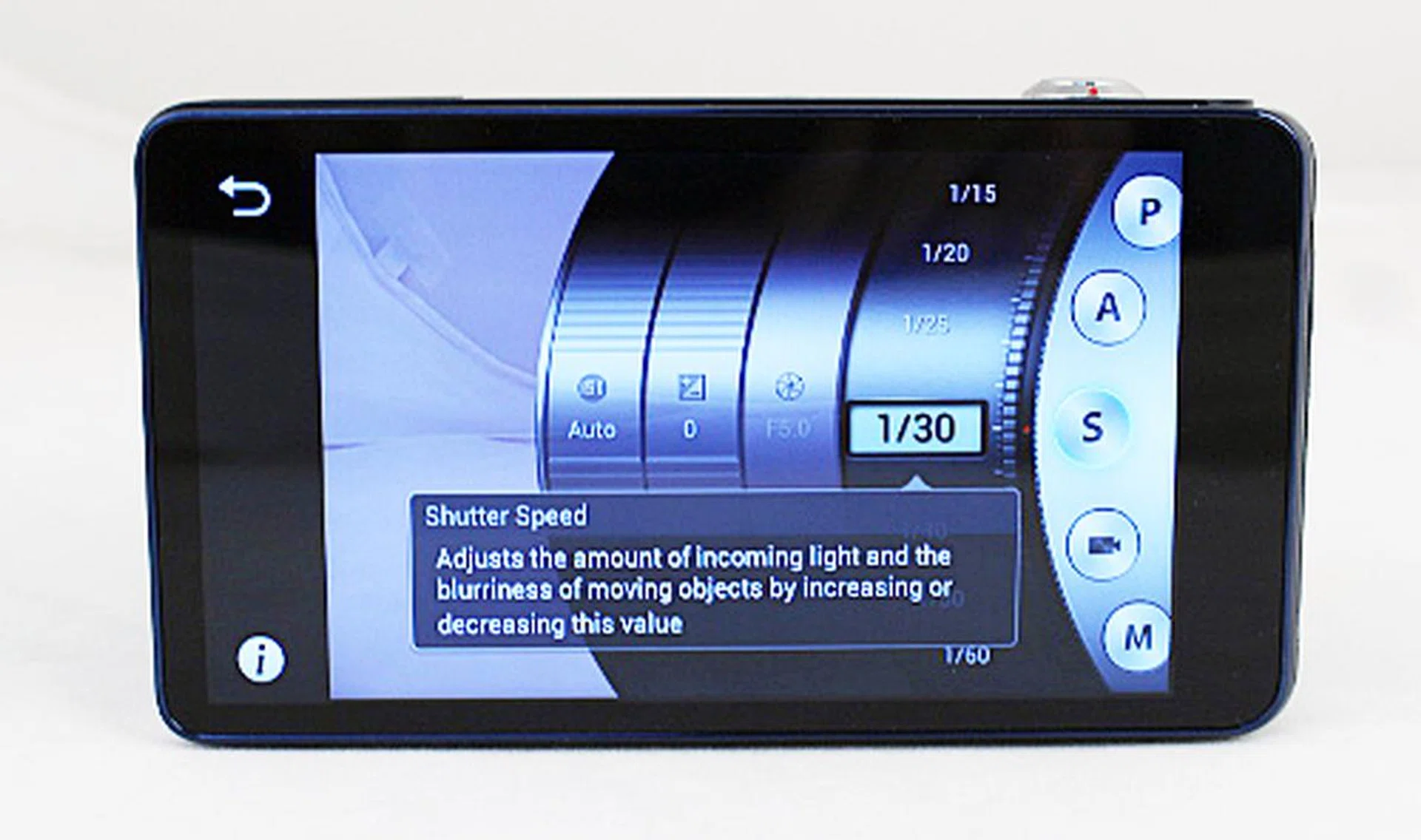 If you need to change settings frequently, the Galaxy Camera's expert mode will feel cumbersome.