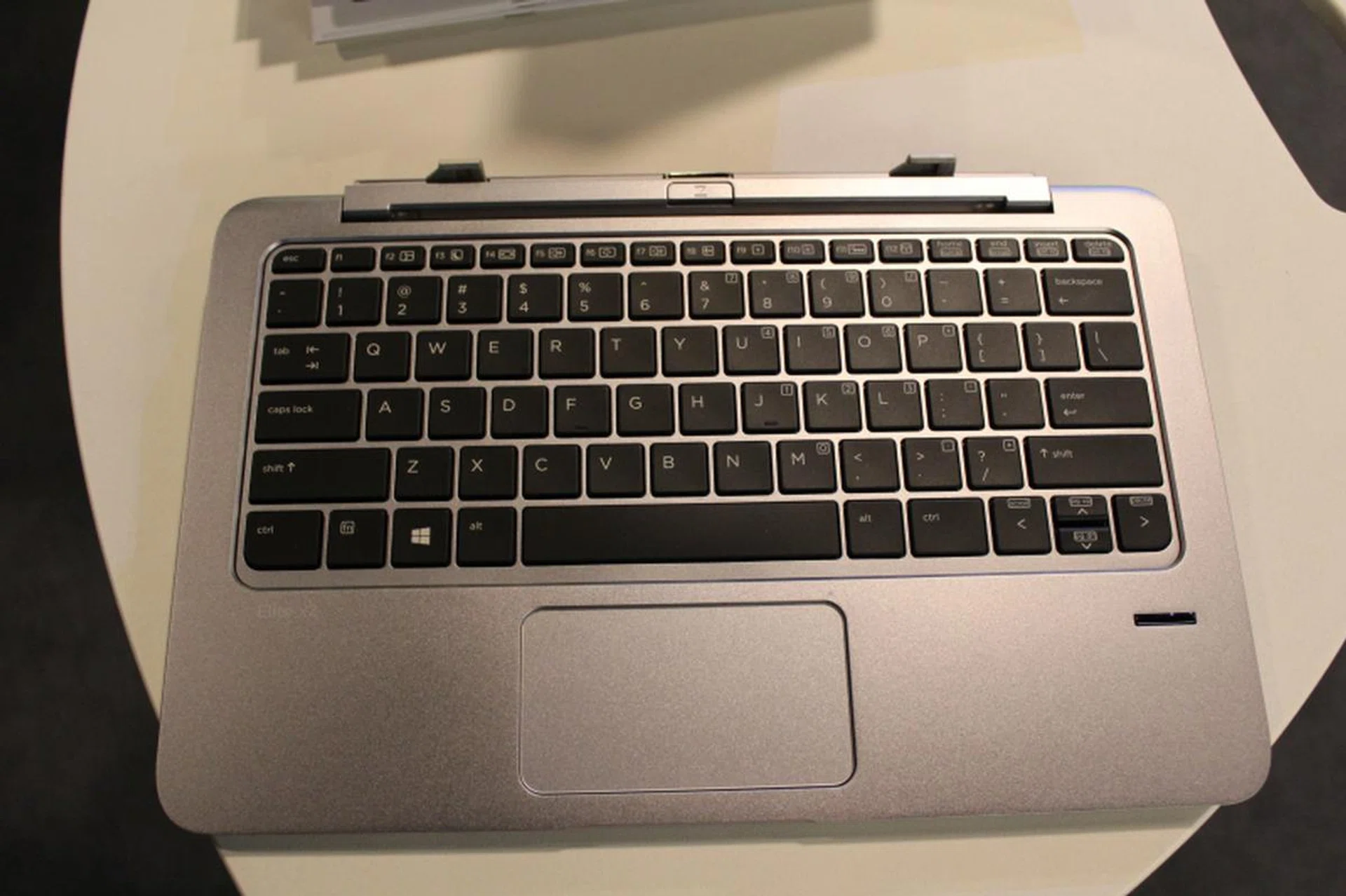 The detachable keyboard does not really do anything else other than provide a tactile typing experience. There's no expanded storage and it doesn't act as a battery pack either.