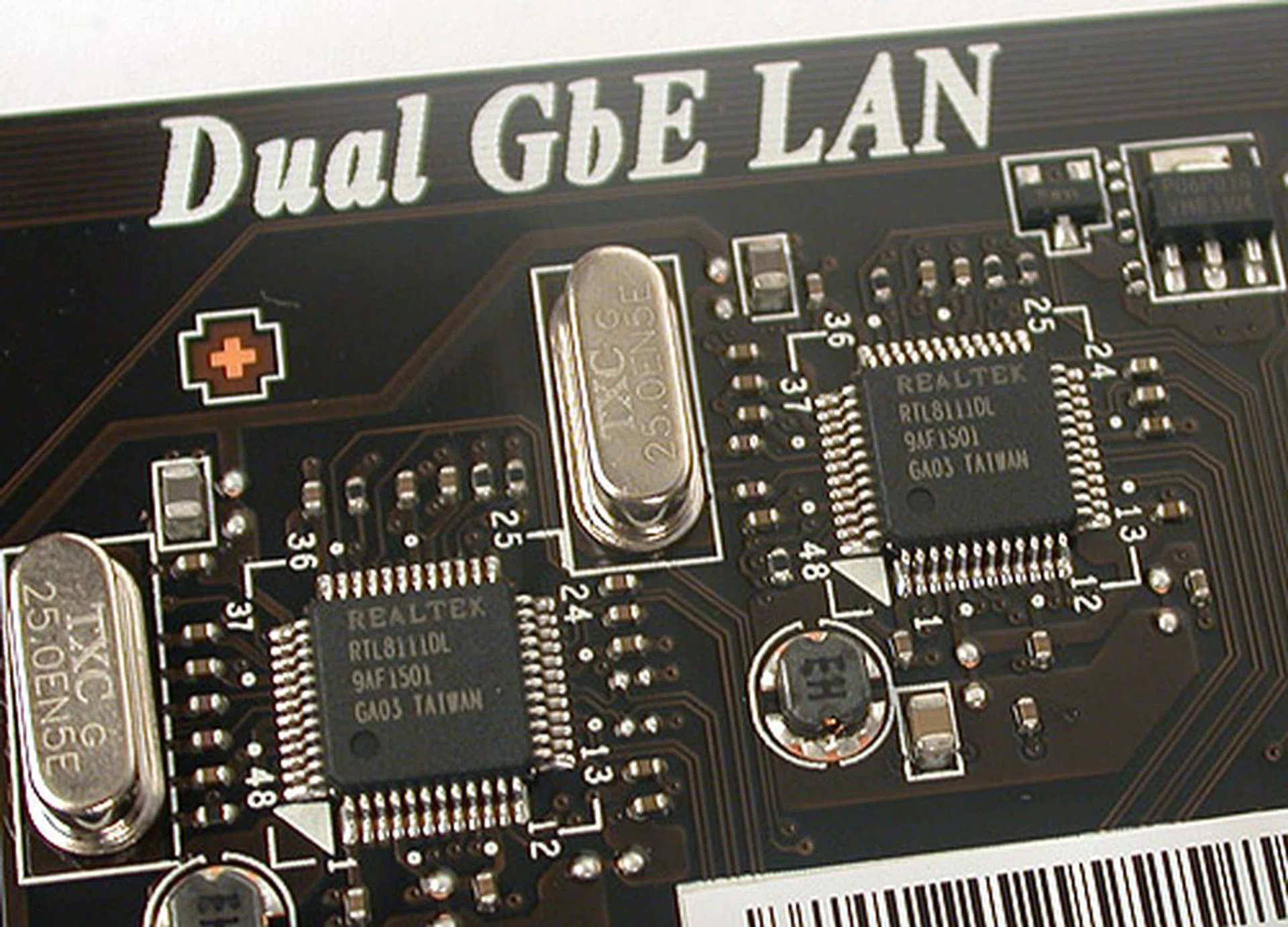 As one expects from high-end boards, there's two Gigabit Ethernet controllers. It's one too many in our opinion, but that's the state of the market.