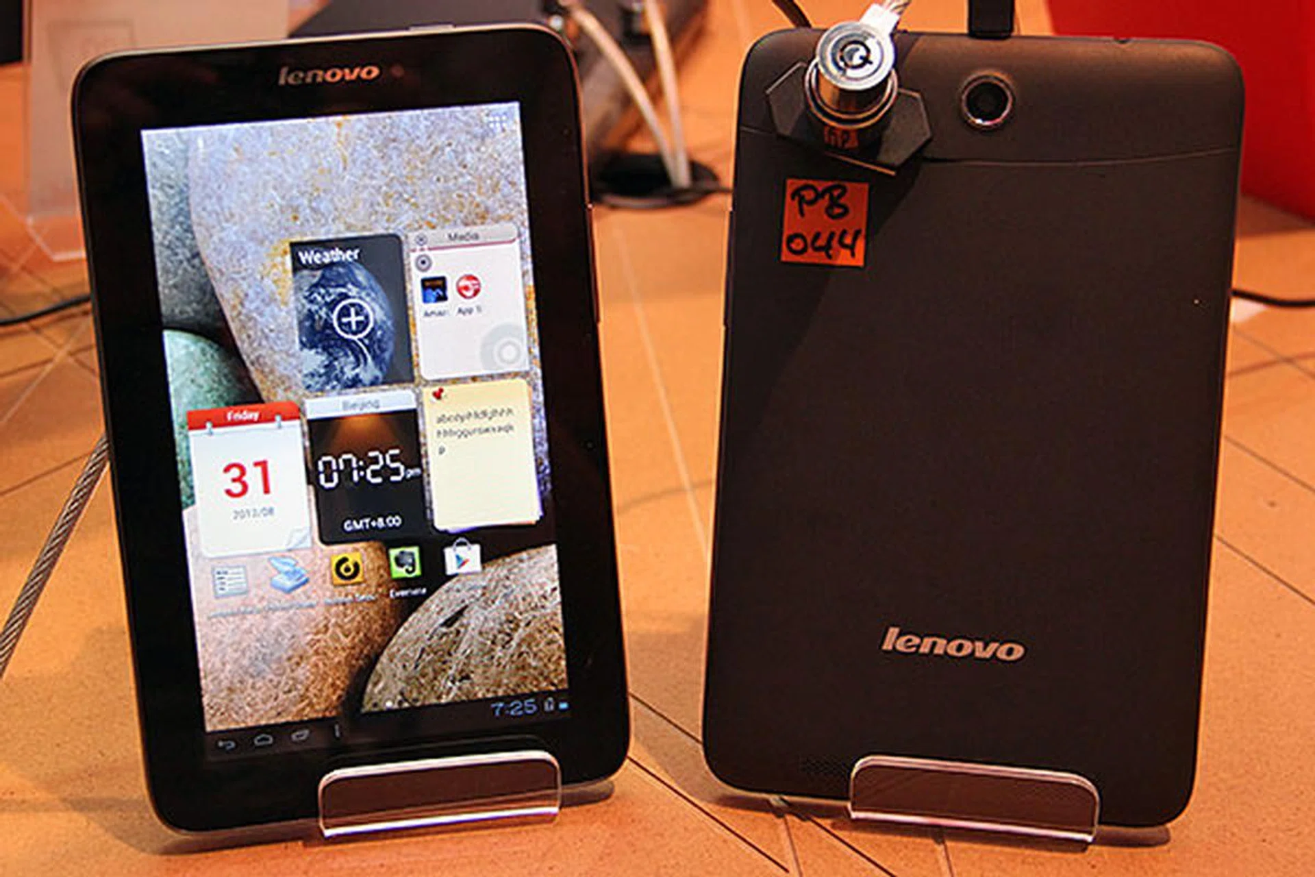 The A2107 comes with a 2MP rear-facing camera, a pretty low resolution by today's standards. Lenovo is positioning this tablet as an on-the-go browser and reader.