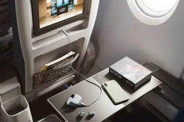 Jabra Elite 10 Gen 2 with LE Audio smart case. Image Source: Jabra