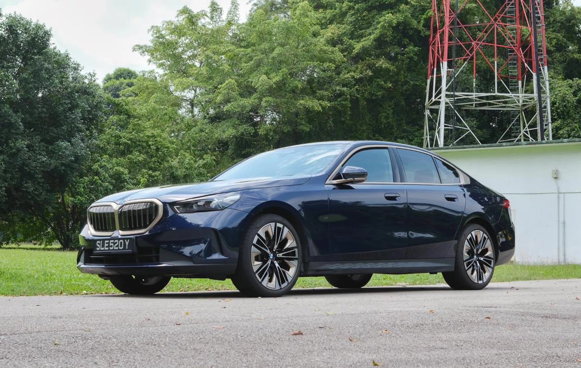 The 5 Series we are testing is the 520i Launch Edition. Photo: HWZ