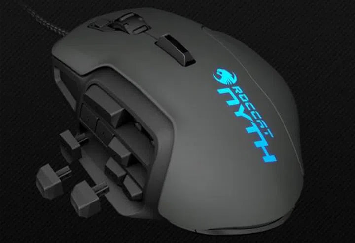 The side of the Nyth is where you can plug in the buttons. Note that they come in different sizes too.