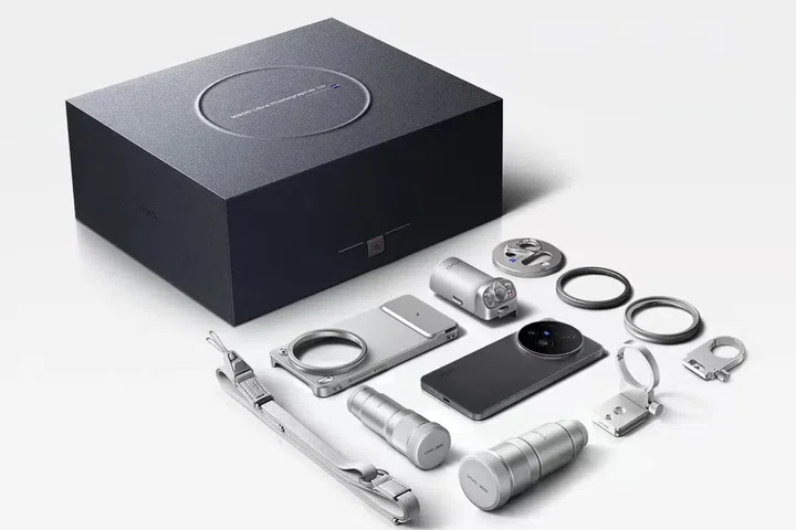Vivo X300 Ultra Singapore launch price