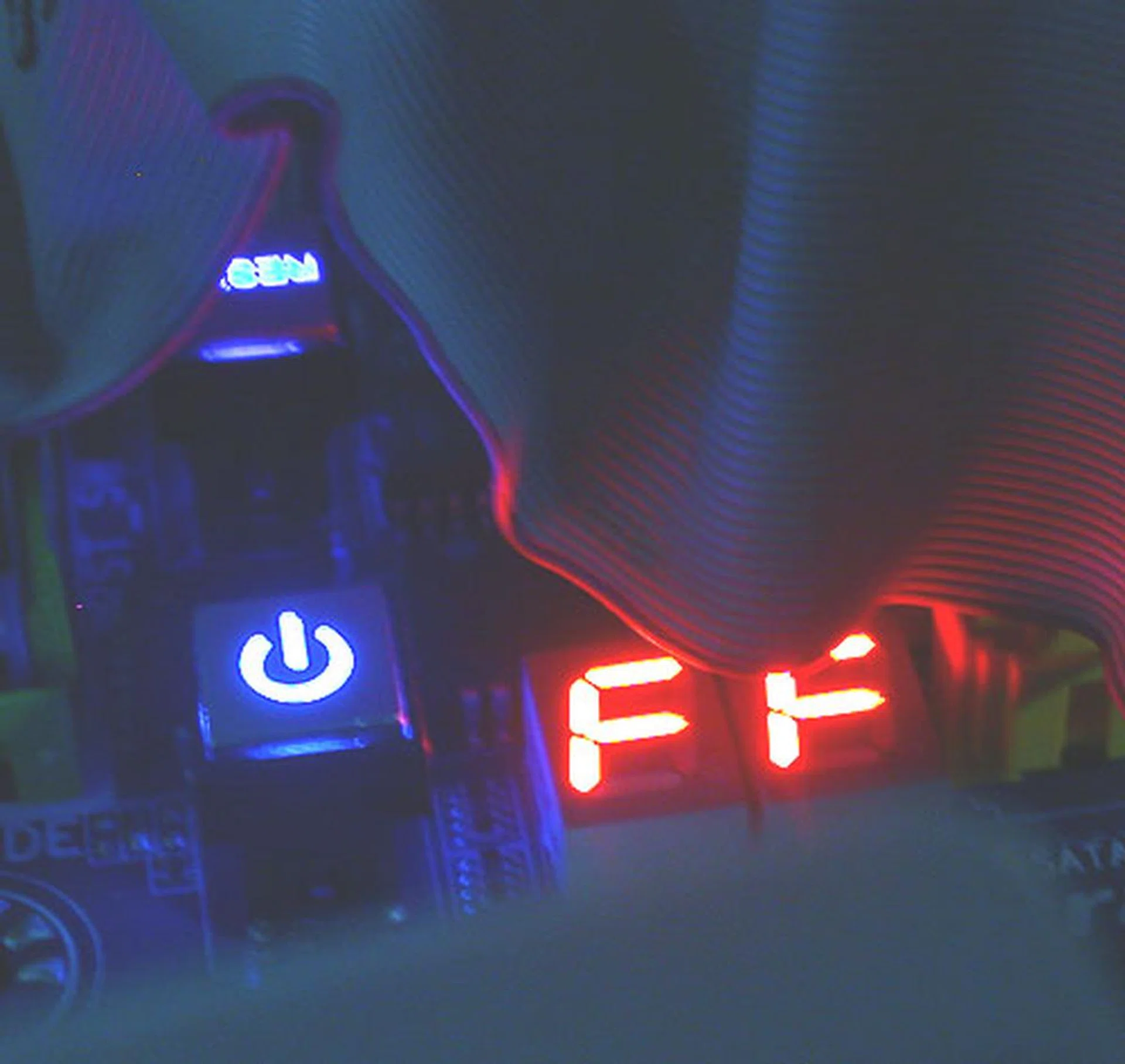 Gigabyte has included a useful POST code display LED along with handy switches for Power and Reset on the board itself. However, with a IDE cable attached, the Reset button will be blocked by the cable. In other words, the layout could be improved further. 