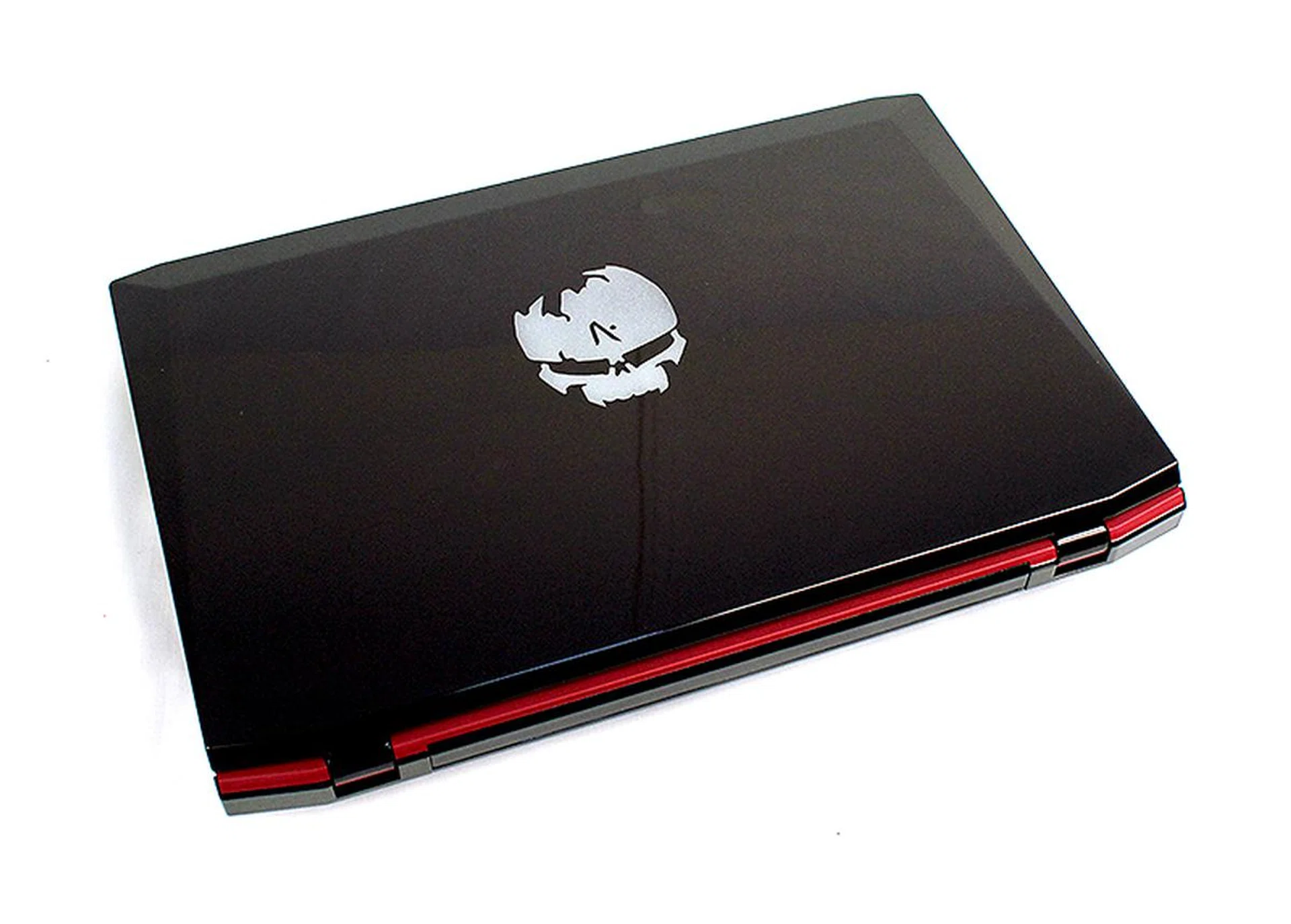 The second generation XG13-V2 keeps its predecessor's winning formula of great performance at an affordable price alive. Behold also, our review unit's custom paint job.