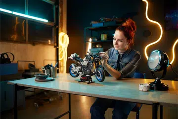 LEGO Technic Yamaha MT-10 SP