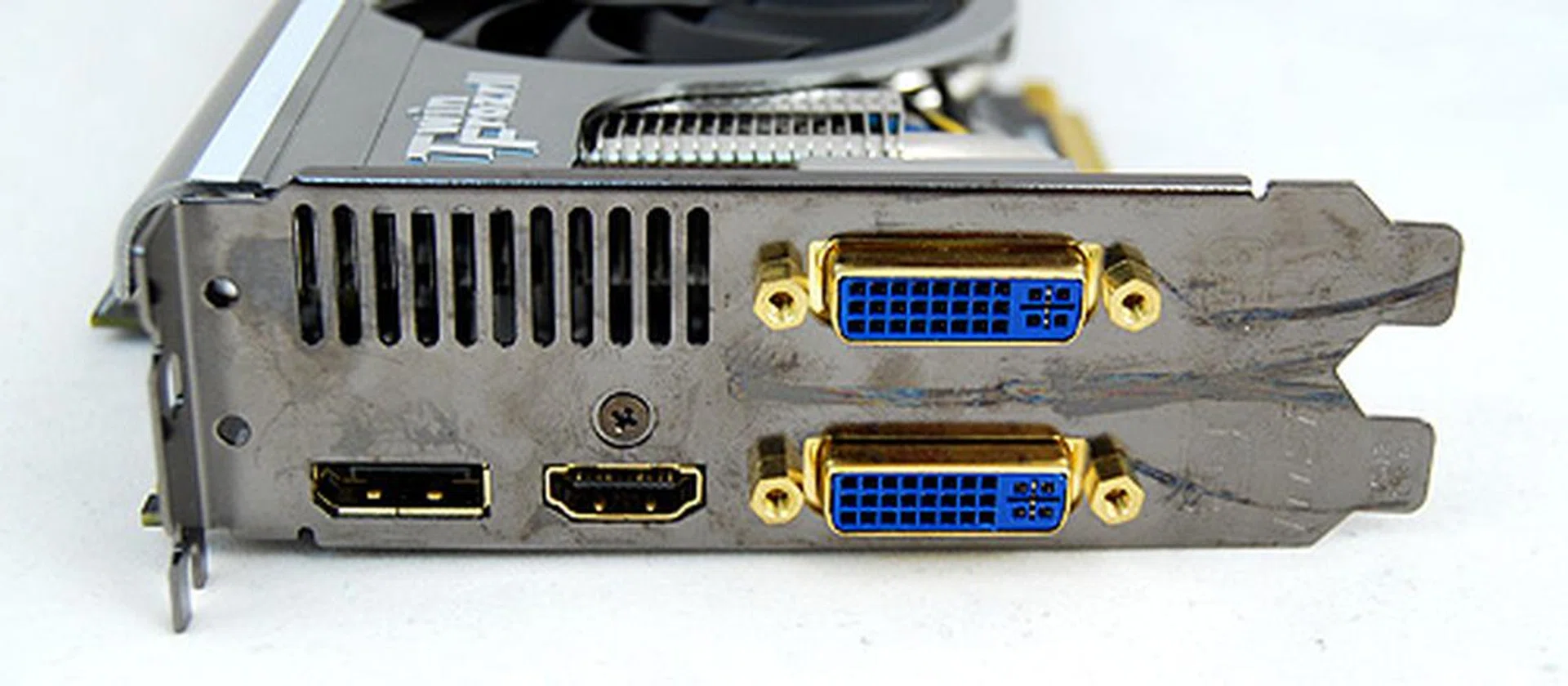 The MSI card gets two DVI ports, a single HDMI and DisplayPort.