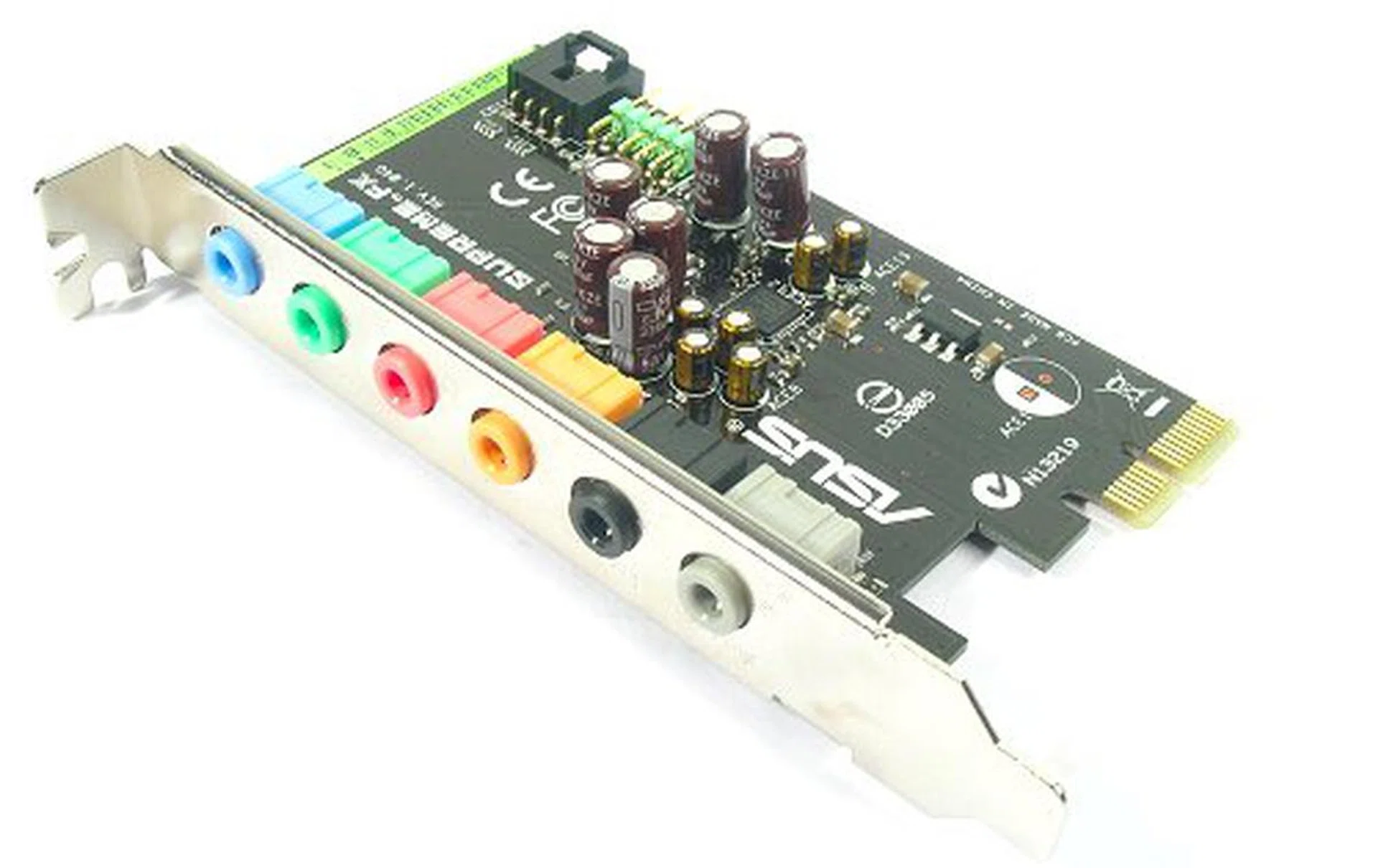SupremeFX audio add-on. ADI1988b 8-channel HD CODEC with DTS Connect feature. S/PDIF connections are available on the rear panel.