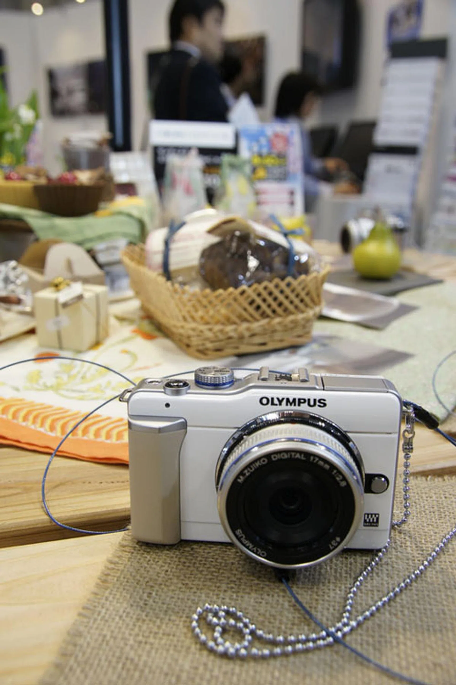 Not so much with the PEN (Lite) E-PL1.