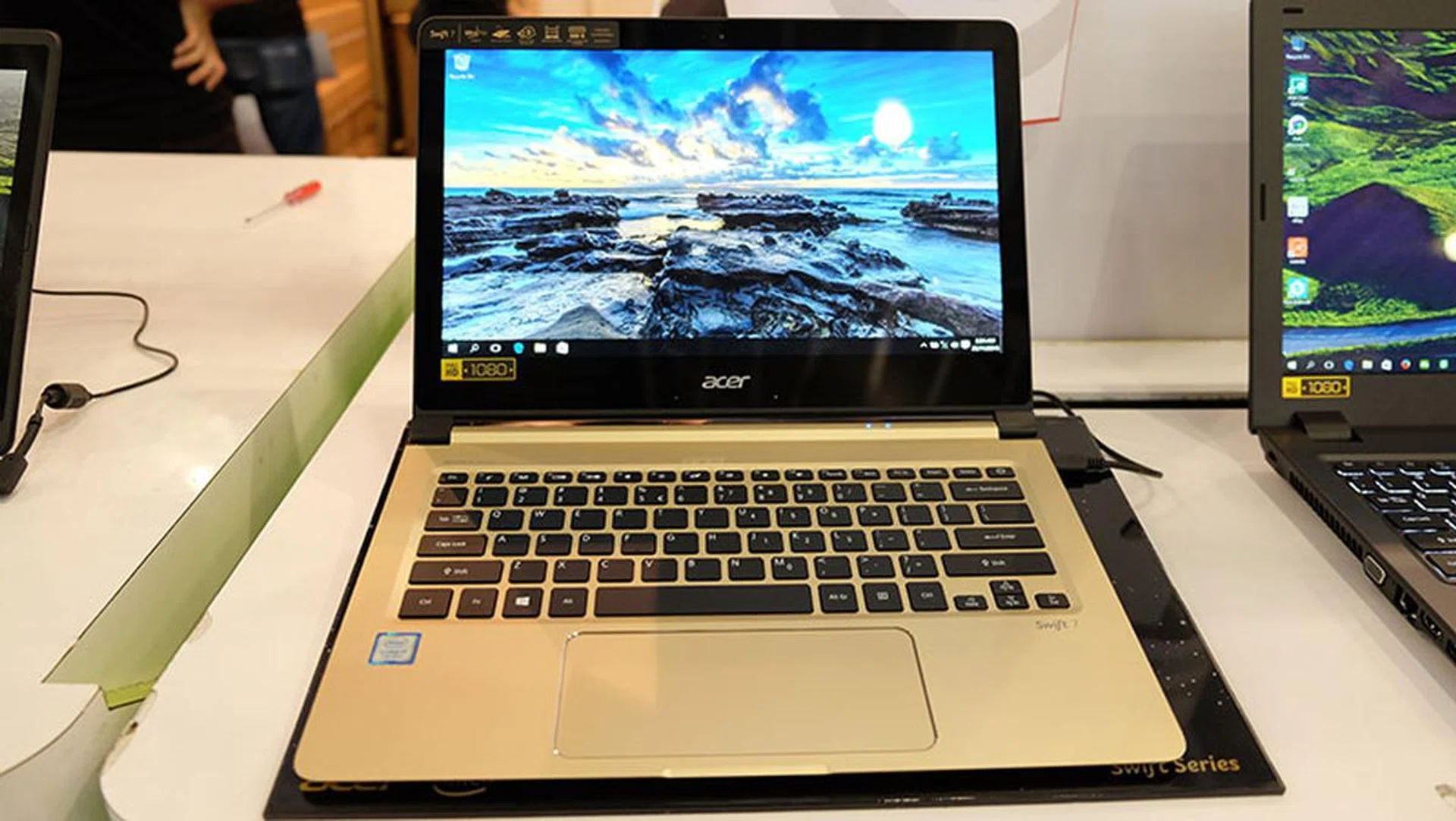 The Acer Swift 7 is literally the world’s thinnest notebook. At just 9.98mm thick and weighing 1.12kg, it is exceedingly sleek and portable. It is powered by a seventh-generation Intel Core i7-7Y75 processor, 8GB of RAM, and a 256GB SSD. You can get it at a starting price of $1,798, together with a bundle (worth $335) that includes a Microsoft Arc Touch Bluetooth mouse, a 3-year McAfee Internet Security subscription, and a carrying case.
