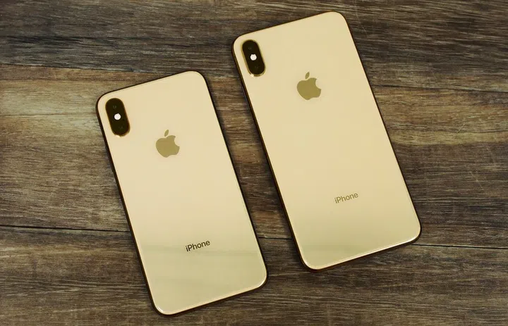 The Apple iPhone XS and XS Max.