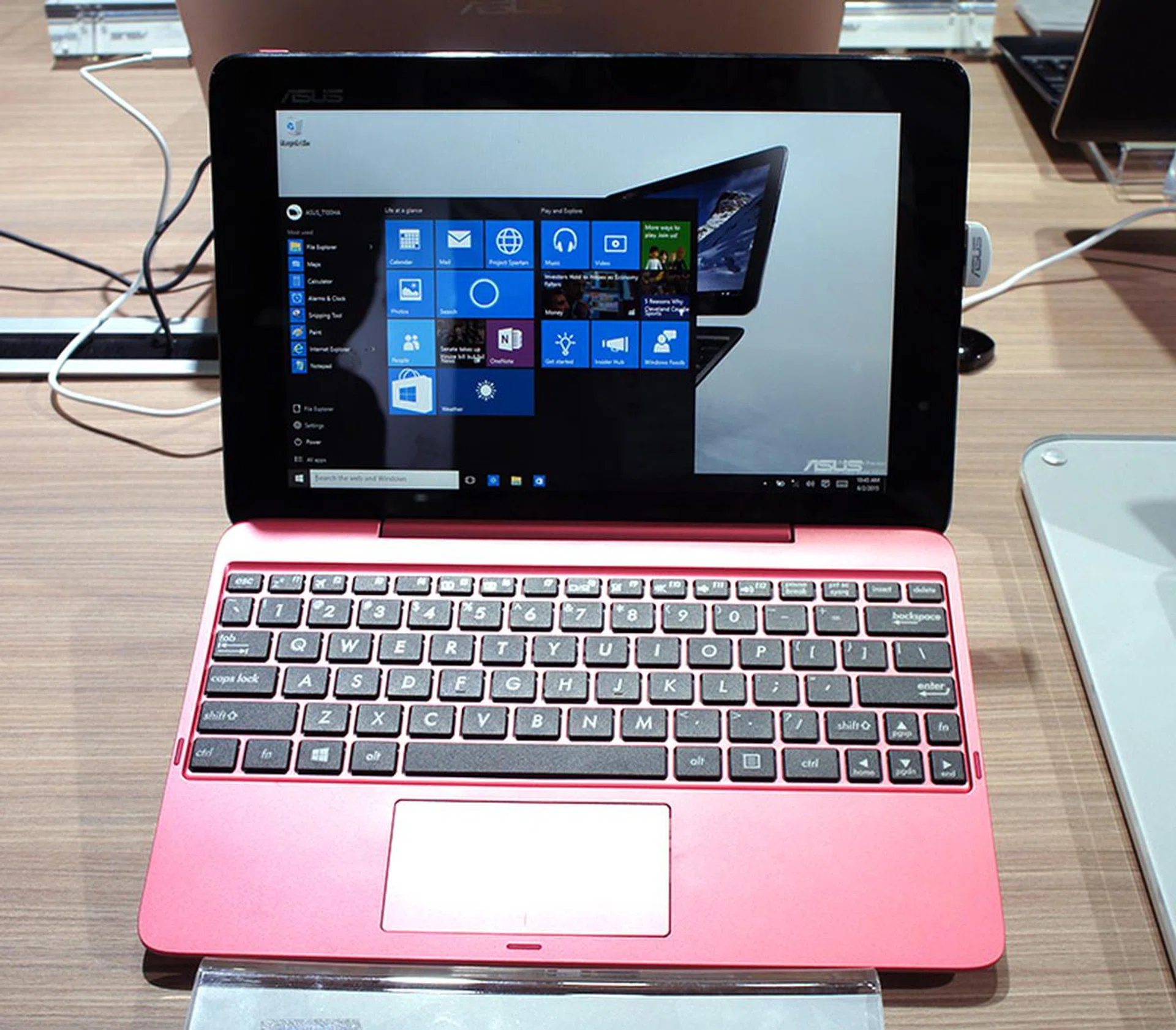 The ASUS Transformer Book T100HA is available in four different colors. This is "Rouge Pink".