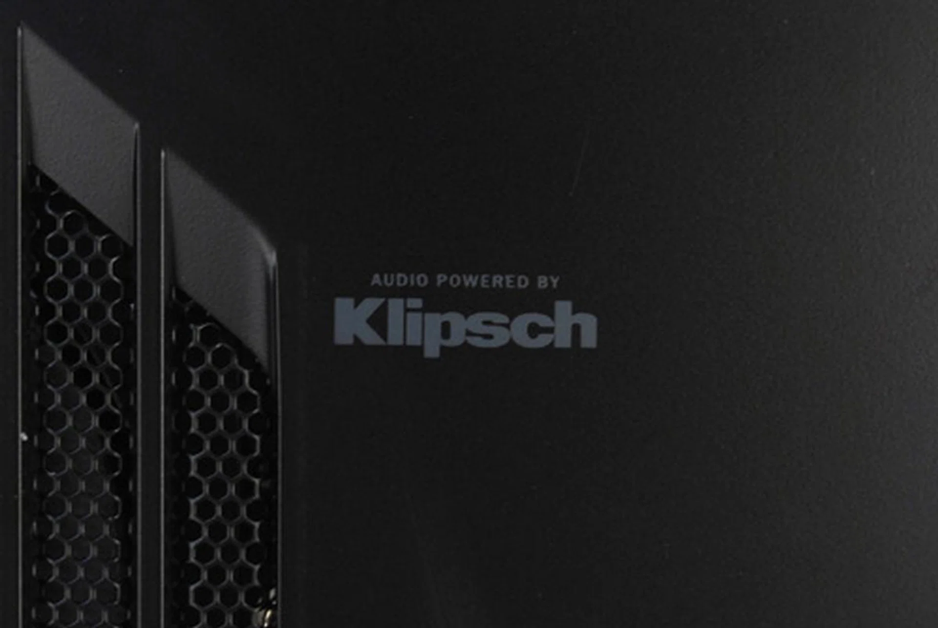 The R3 sports new speakers by Klipsch.