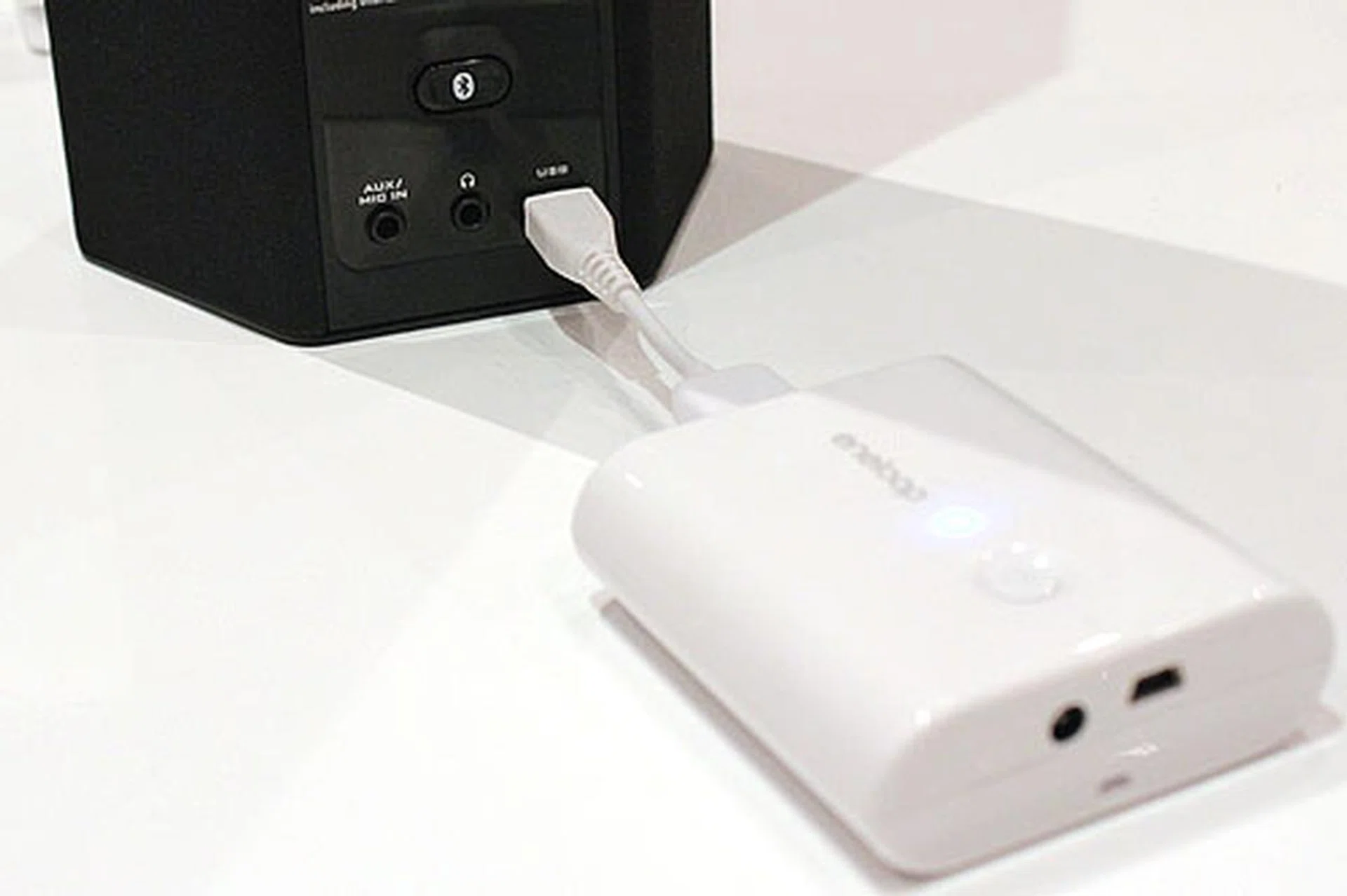 Alternatively, connect a USB battery pack - you know, the kind that you use to recharge your mobile phone's battery? Here, a Sanyo Eneloop battery pack was used.