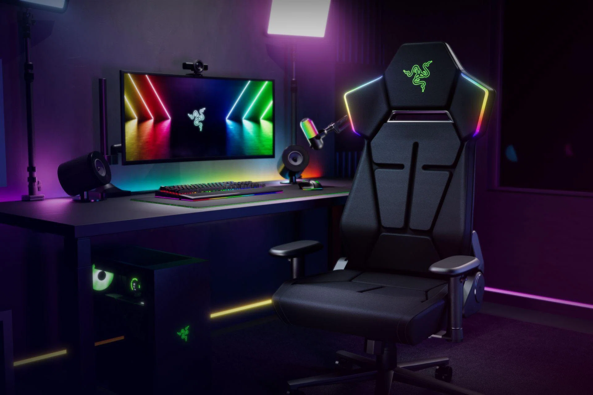 The Razer Wolverine V2 Chroma sports RGB and interchangeable thumb