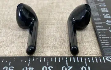 The HTC U Ear. (Image source: MacRumors)