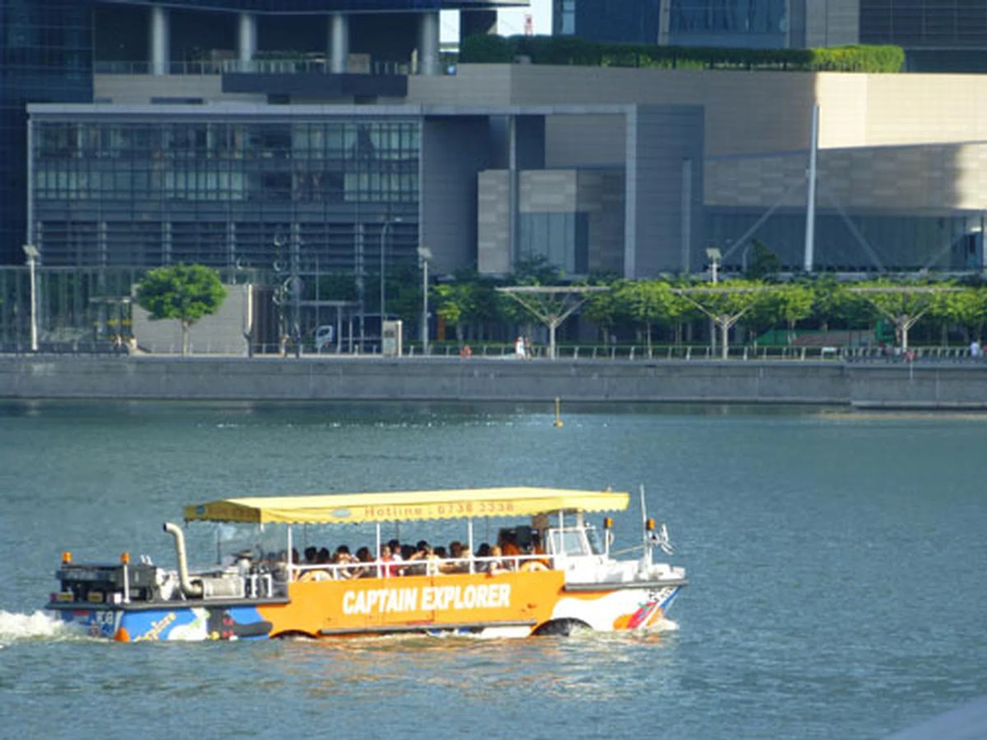 f/6.3 at 456mm(35mm equivalent), 1/125 sec, ISO100 