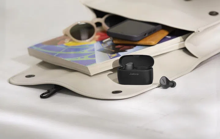 The Jabra Elite 5 earbuds. Image source: Jabra.