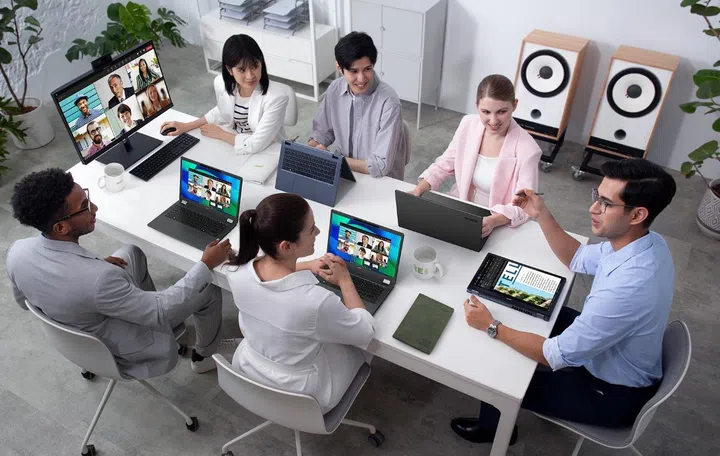 The new Acer TraveMate series. Image source: Acer. 