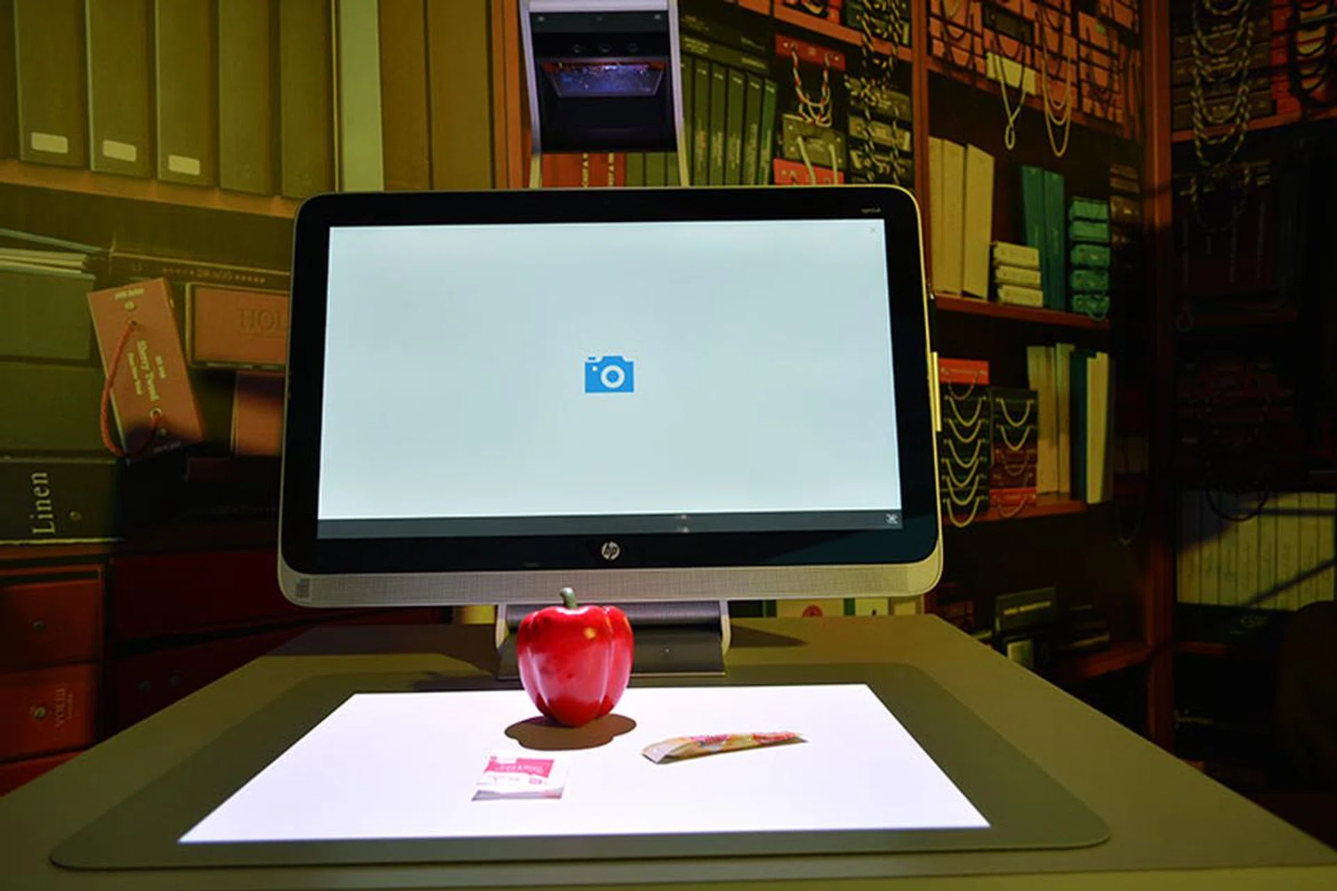 To scan an object, simply place it on the HP Touch Mat and hit scan. 