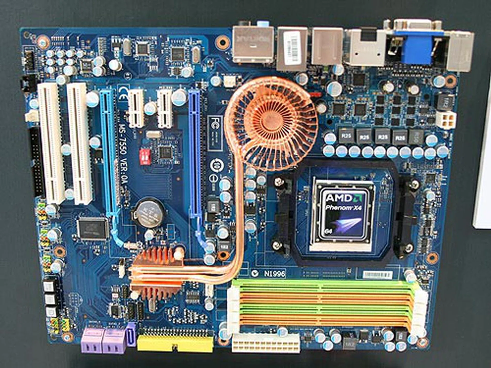 The MSI K9A2GX-Digital is based on the highly anticipated AMD 790GX integrated graphics chipset. Touted to enable a new hybrid CrossFire mode, the board will come with two additional PCIe graphics slots. Besides that, the board will feature a five-phase PWM power supply for the CPU and two built-in graphics ports, namely analog VGA and DVI.  