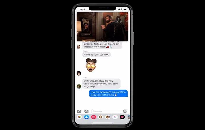 Example of picture-in-picture videos on iOS 14.