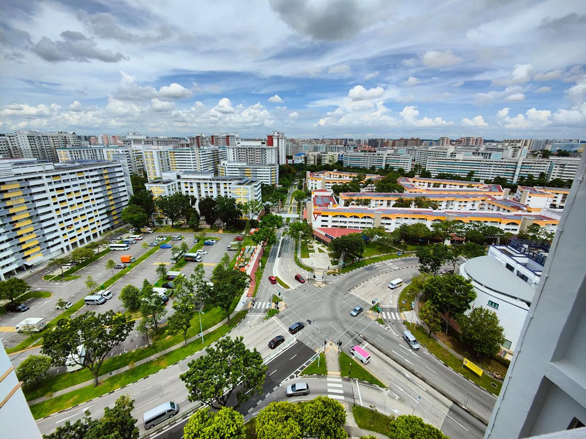 Ultra-wide-angle camera.