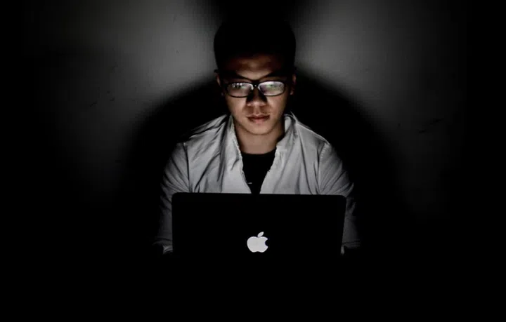 Apple M1 Macs are facing their first security threat. Image courtesy of Unsplash. 