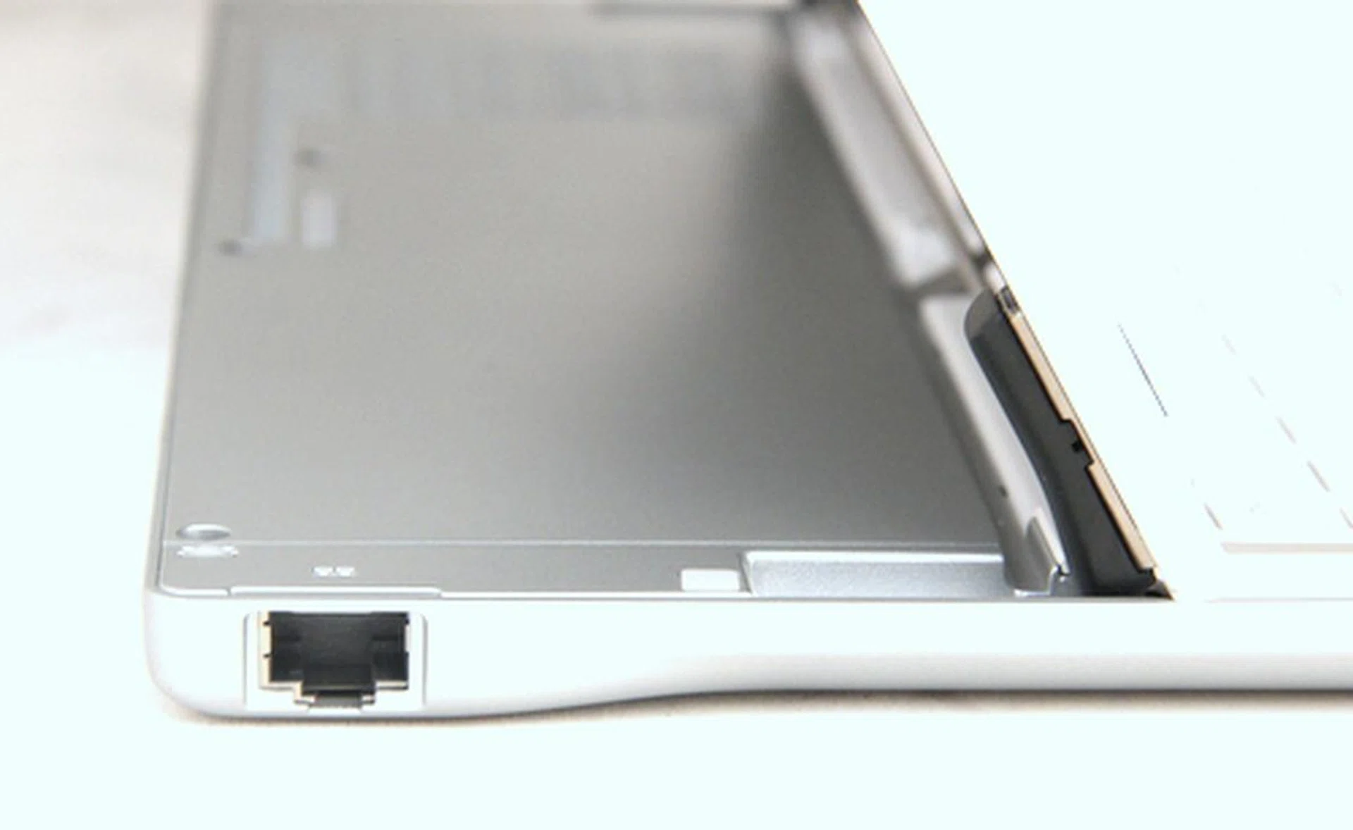 On the left you can find a full-sized RJ45 port, useful when Wi-Fi is not available.