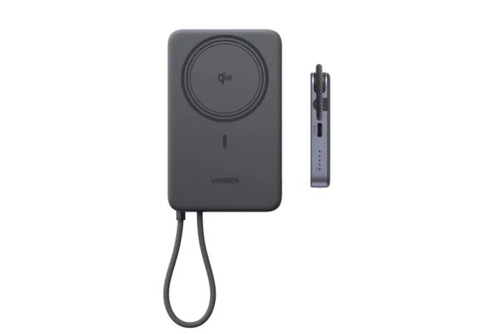 Front and side view of the Ugreen MagFlow Air Magnetic Power Bank 10,000mAh 15W.