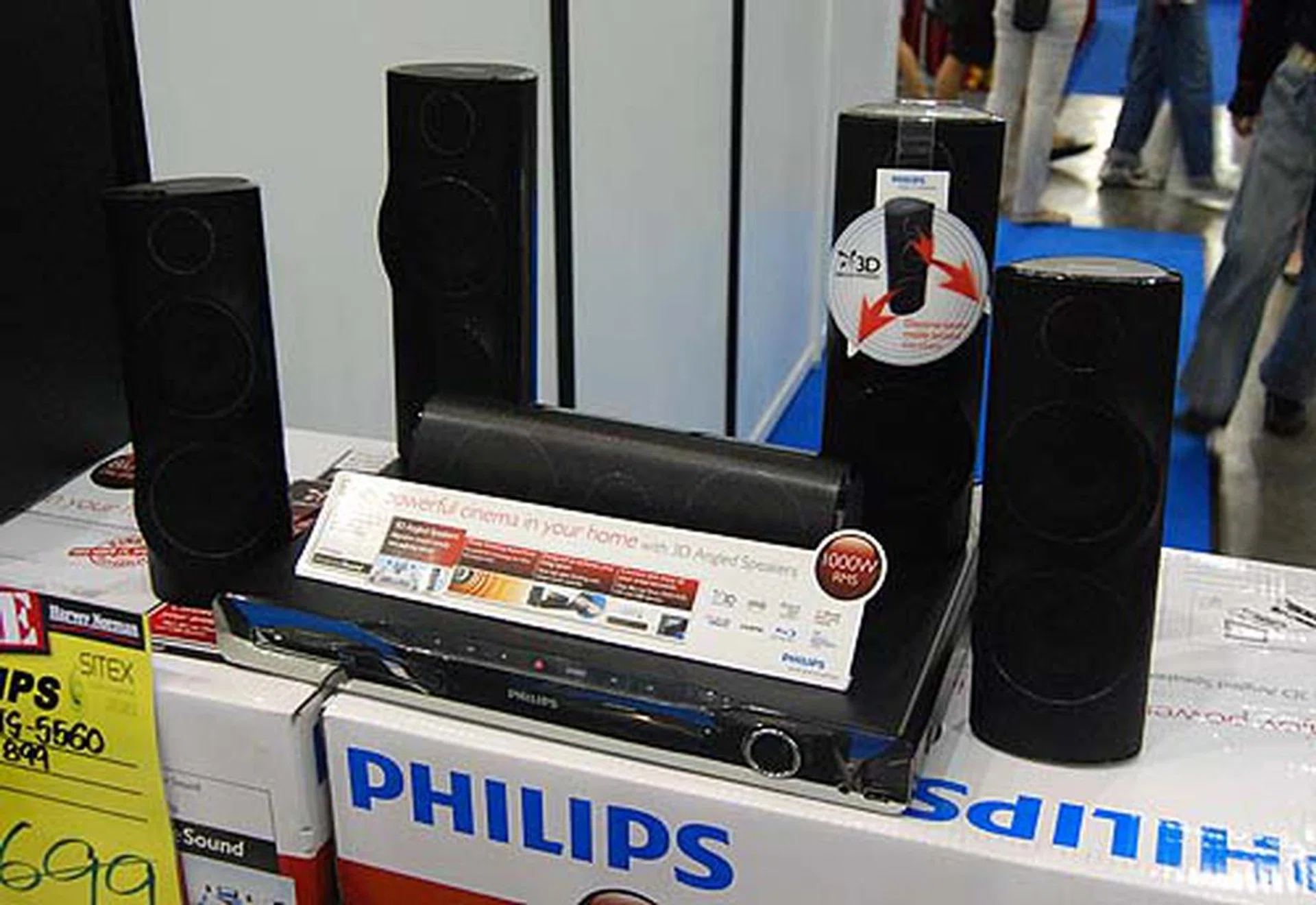 Have $889 to spare? then you'll love this home theater set up. The HTS5560 also features 3D playback with the latest firmware update, so if you're looking for something to match your 3D TV...