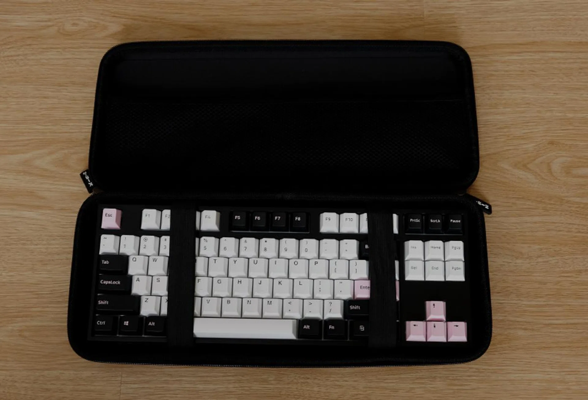 The Kirin v2 comes with a handy hard carrying case.