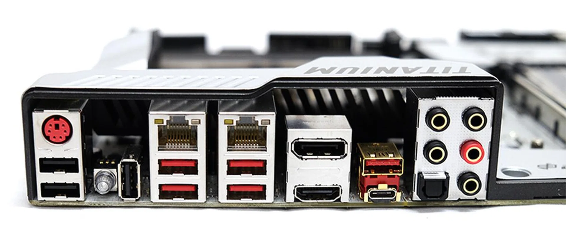 MSI Z270 XPower Gaming Titanium rear I/O