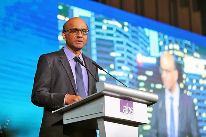 Senior Minister Tharman Shanmugaratnam said the new digital bank licences mark the next chapter in Singapore's banking liberalisation journey. He was addressing the Association of Banks' annual dinner. Image source: Gin Tay, The Business Times