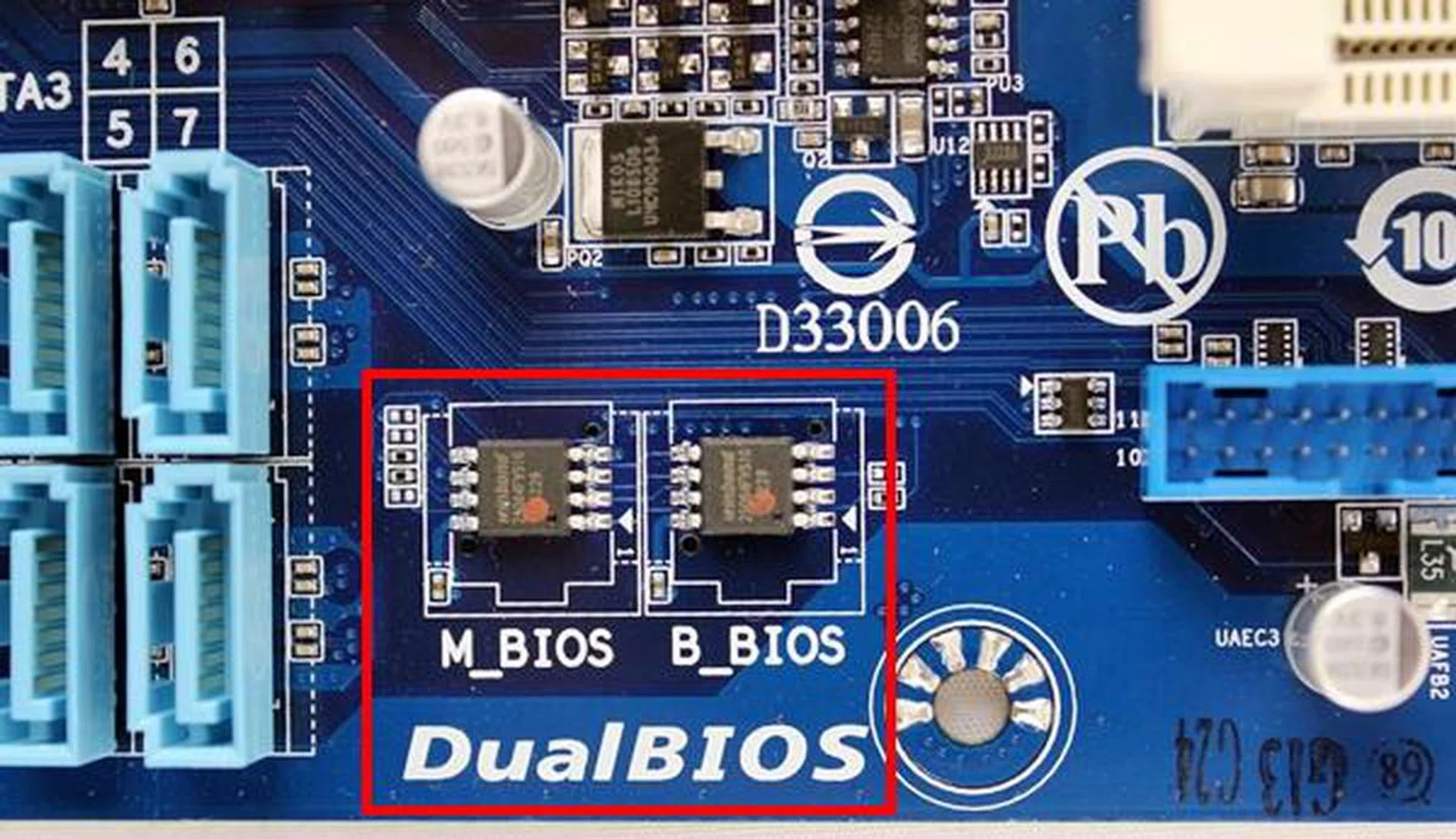 The two physical BIOS chips that make up the DualBIOS feature of the GA-F2A85XM-D3H. They are located near the group of 6Gbps SATA connectors.