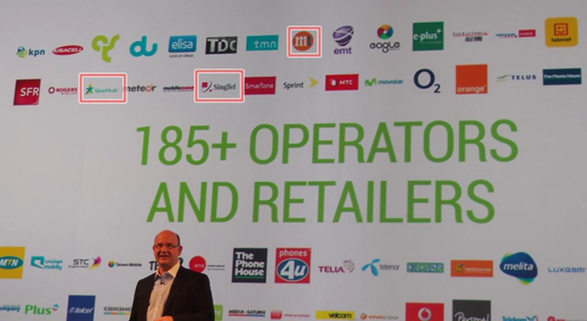 If you are planning to get the HTC One in Singapore, you will be happy to know that the handset will be offered by all three telcos.
