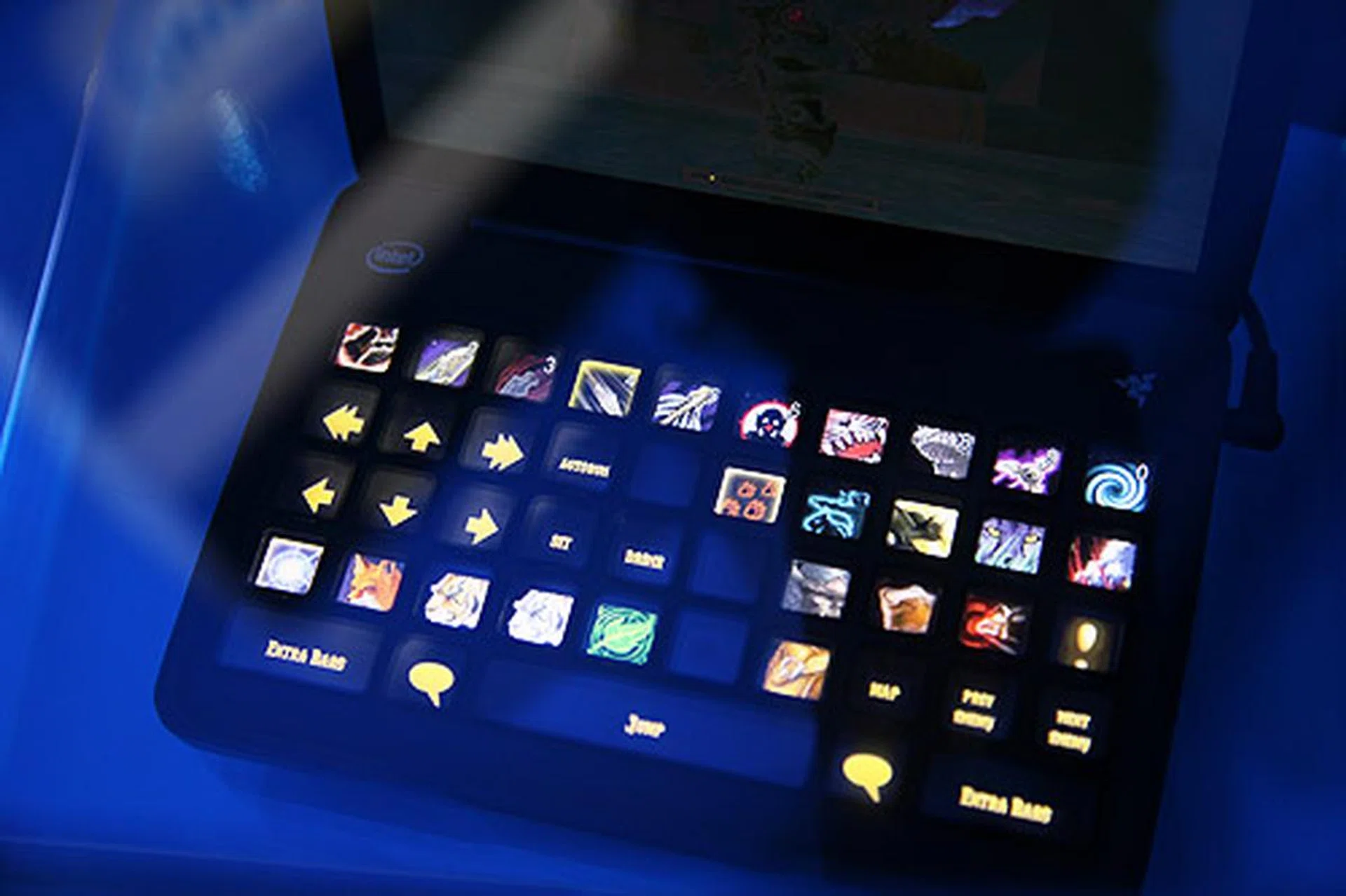 It plays more complex games like World of Warcraft too. Seen here, a hunter's major talents remapped onto the keyboard but the question is, are there enough keys and display area to actually play WoW?