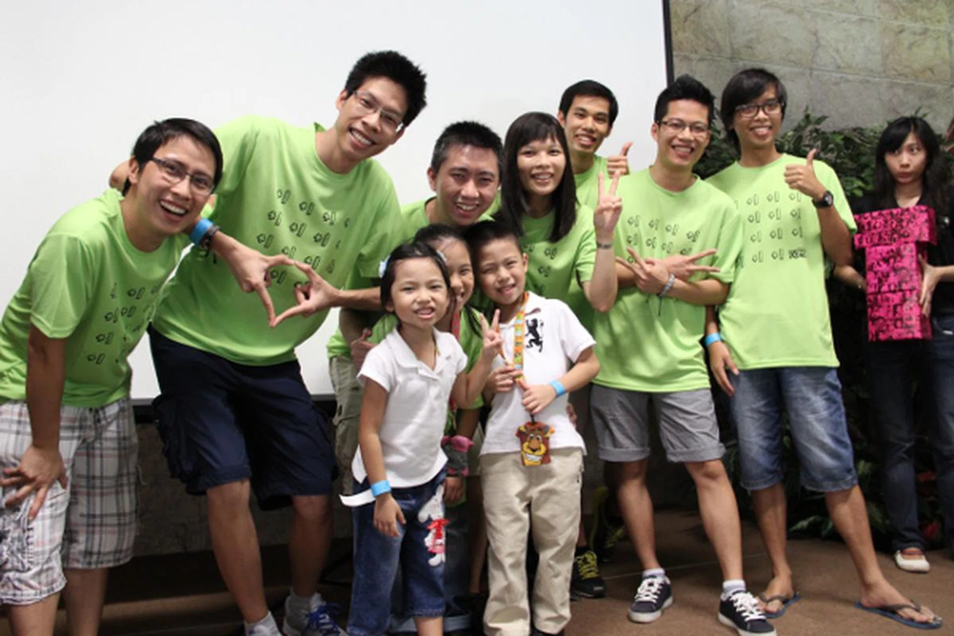 For being the happiest team in a group shot, they walked away with Razer Ouroboros and Mamba mice.