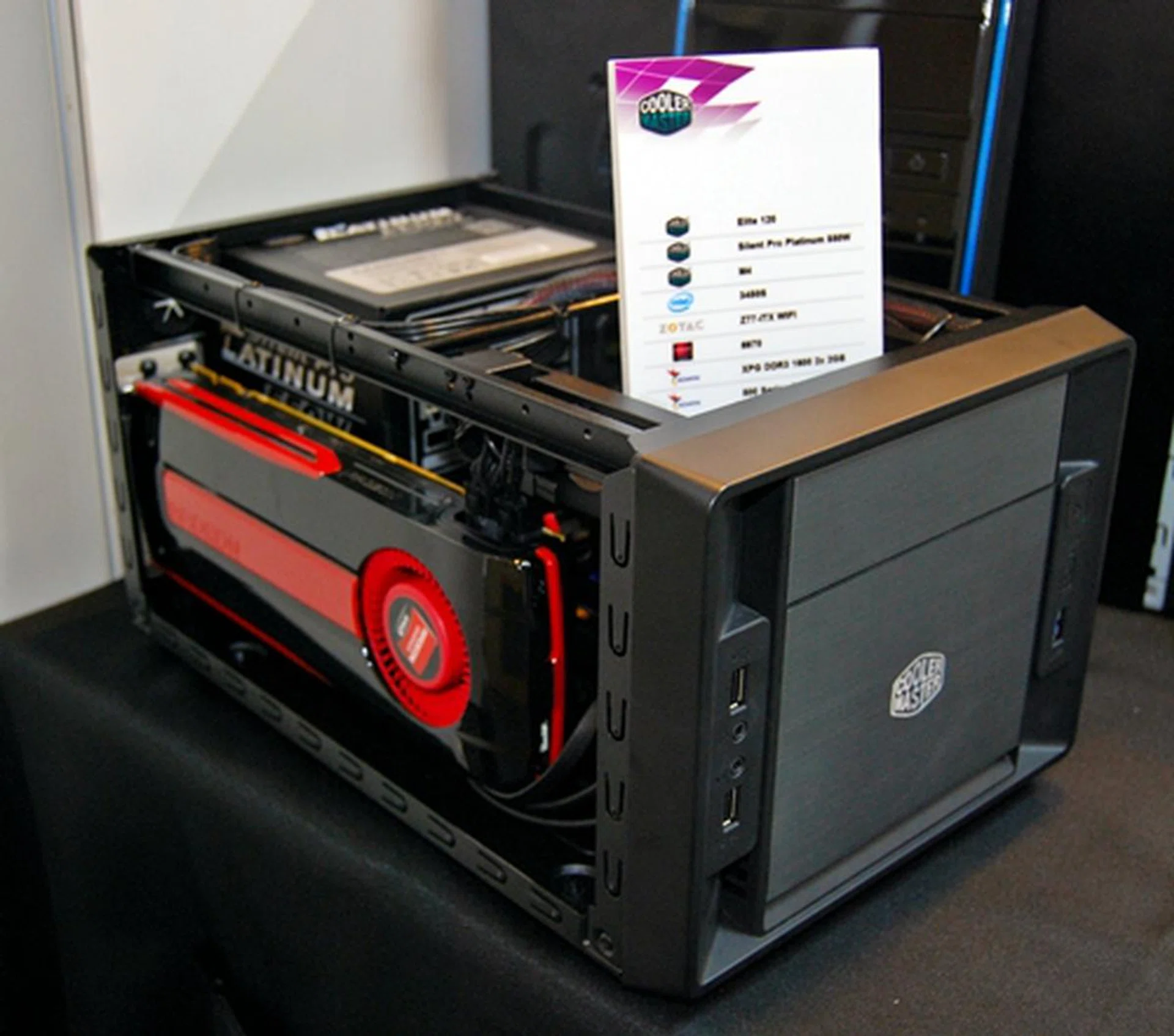 The Elite 120 can be fitted with a dual-slot graphics card like the AMD Radeon HD 6970 graphics card.