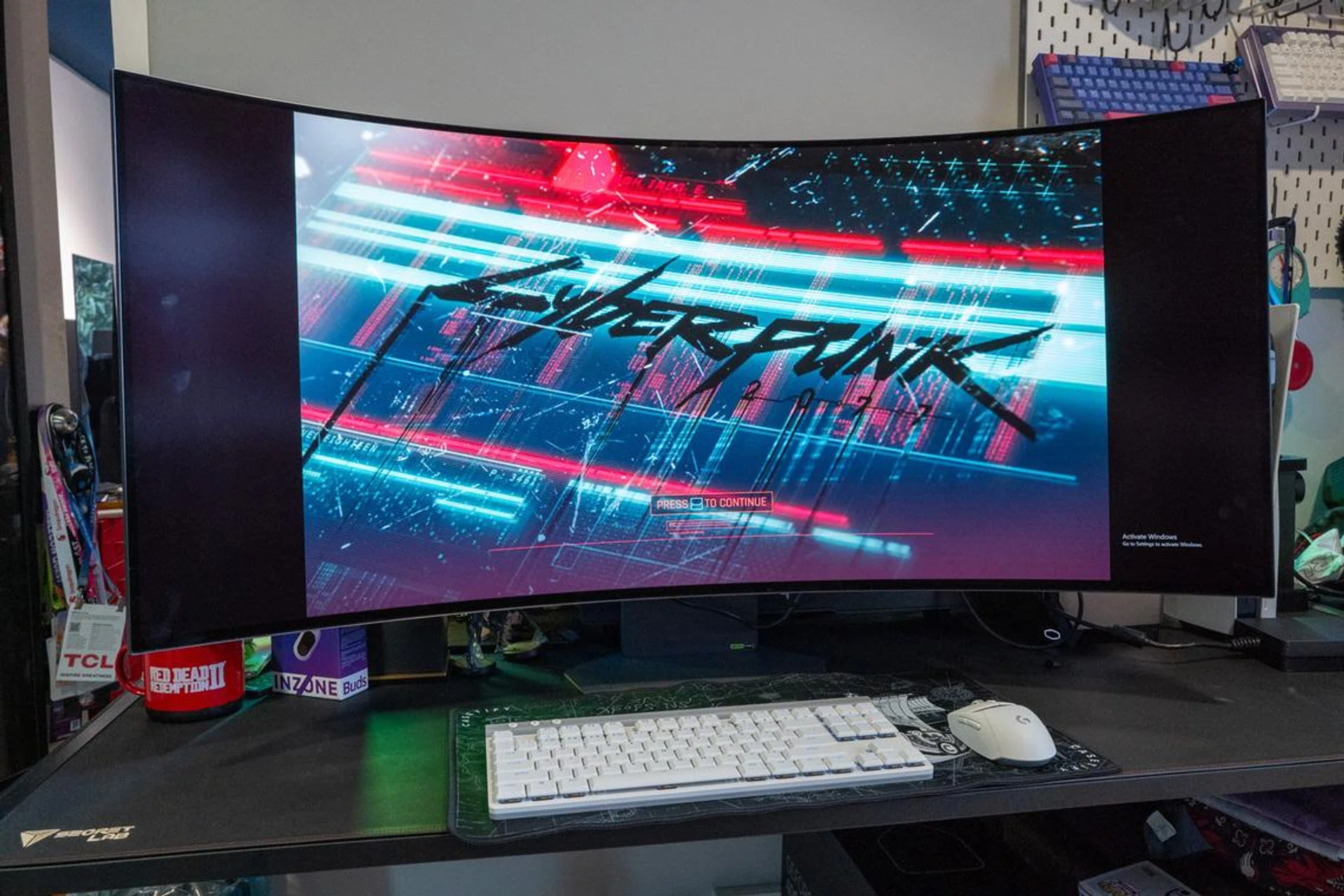 GX9’s 21:9 aspect ratio