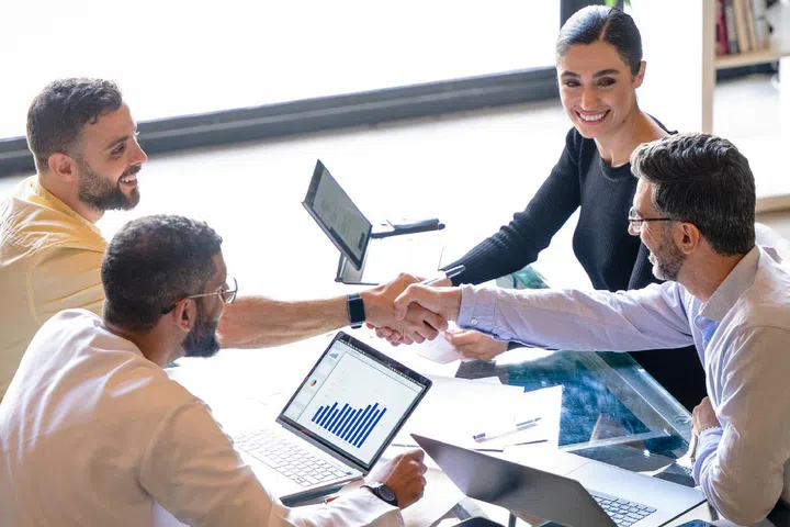 With advanced analytics, employees gain clearer insights into data, improving decision-making and efficiency. Photo: FUJIFILM Business Innovation