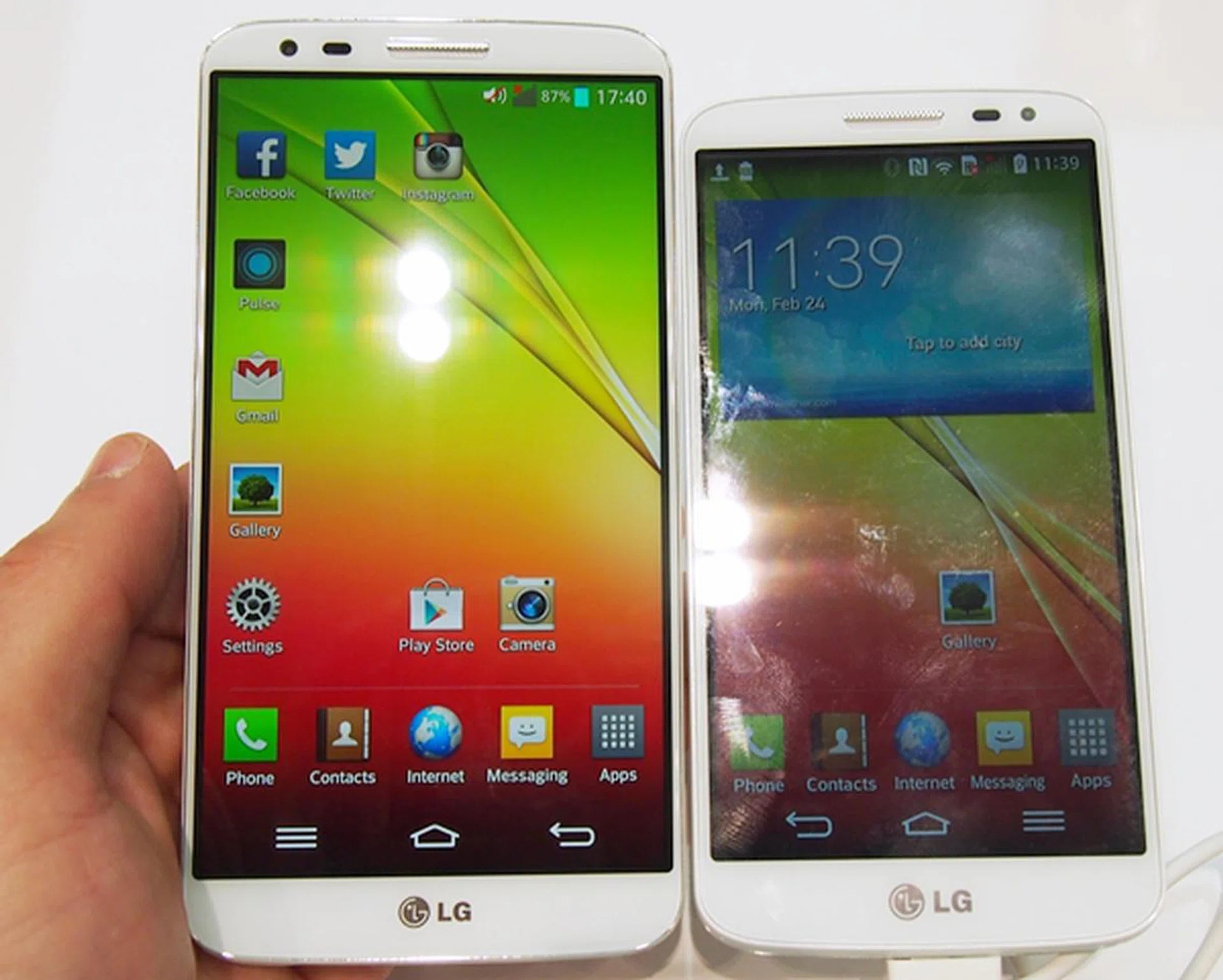Seen here are the LG G2 (left) and the G2 Mini (right).