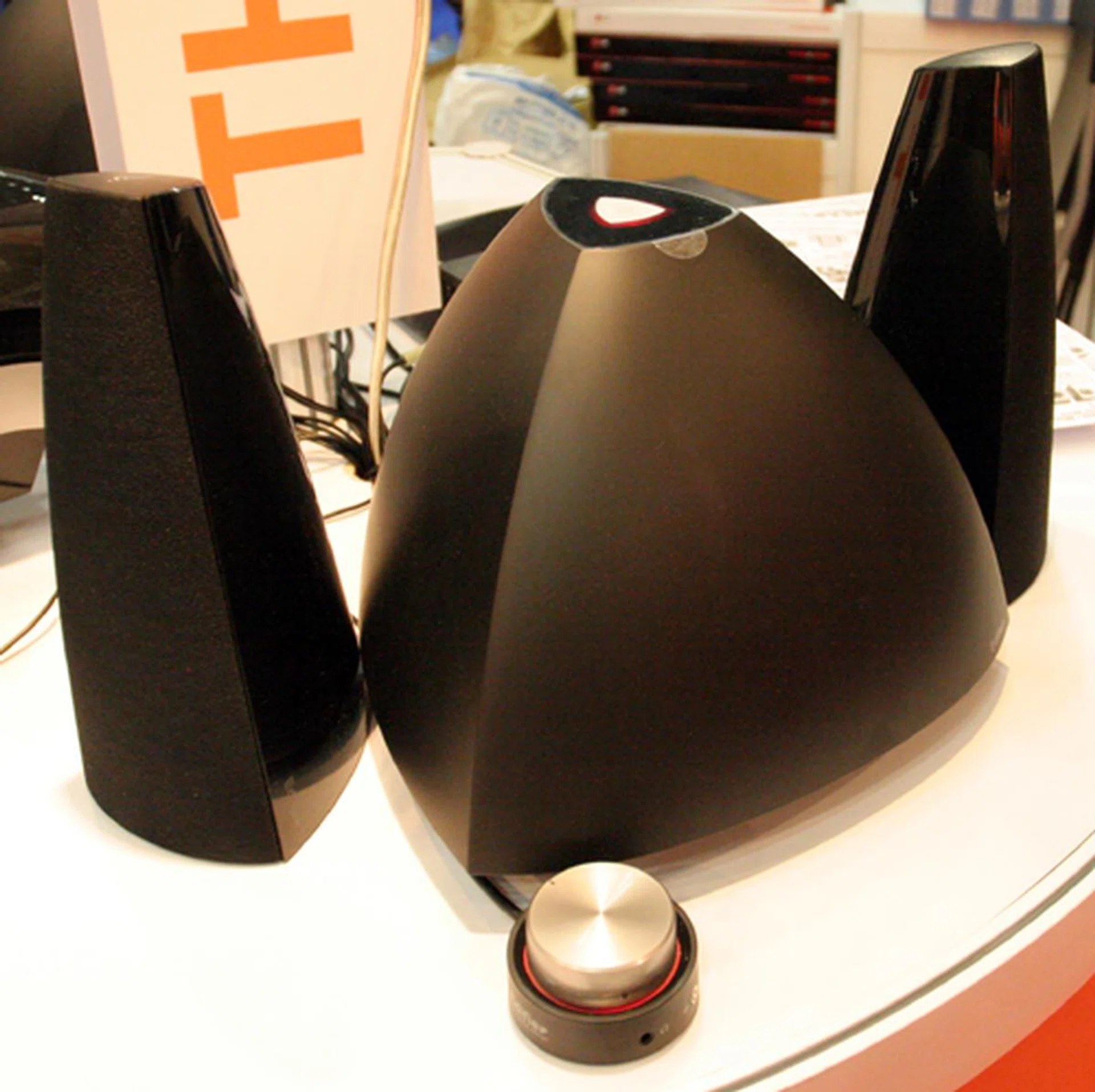  Supporting 2.1 channel multimedia speakers, and a unique dome shaped design, the Edifier e3300 will surely go well with your home setup, at a affordable price of $99.  