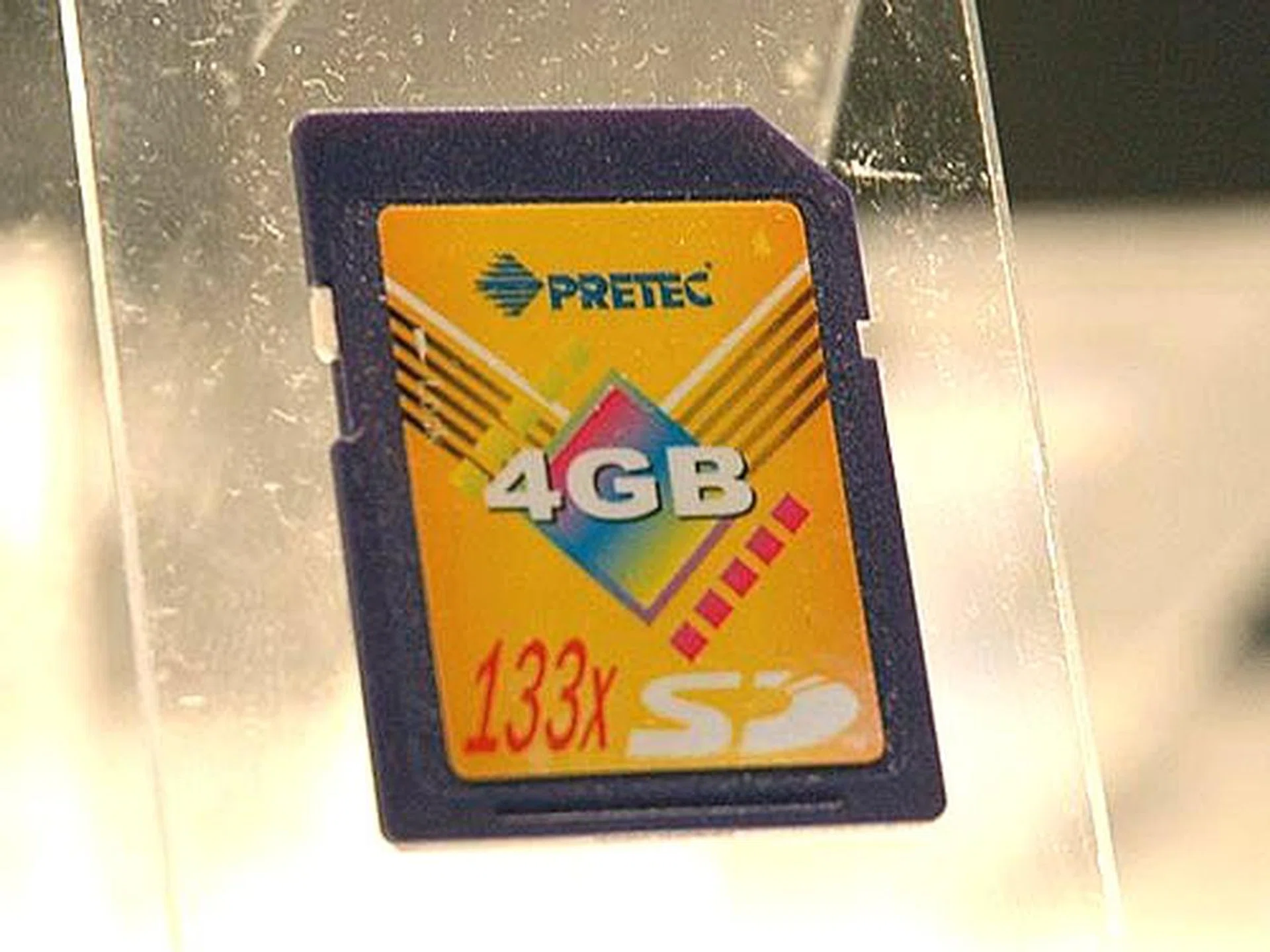 Besides CF cards getting larger in capacities, expect to see faster high capacity SD cards too.