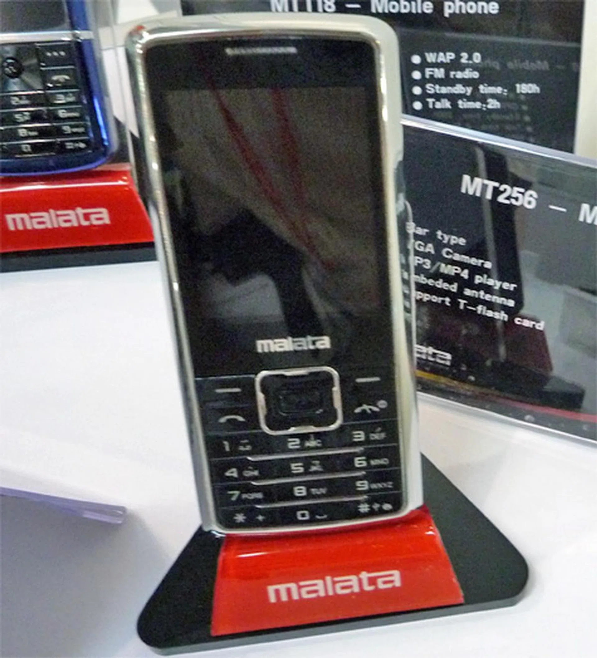  Malata Mobile is a Chinese Mobile phone company founded in 2004 and has grown ever since then. This is their MT199, a compact candy bar phone, with 262K QVGA display, 0.3 camera and touch panel.  