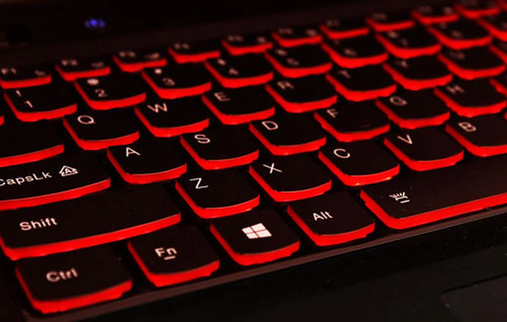 The Y500's surround backlighting is nice and bright so you won't have any problems typing in the dark.