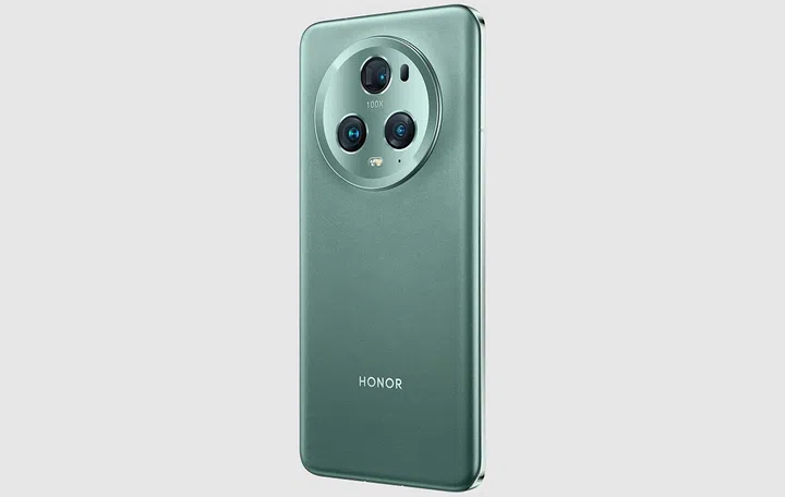 An Honor Magic5 Pro.