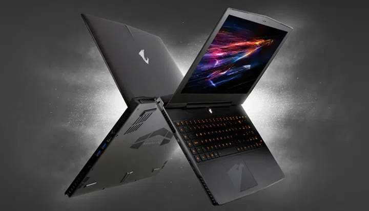 The Aorus X5S looks exactly like the Aorus X5, which is why we're using the same image.