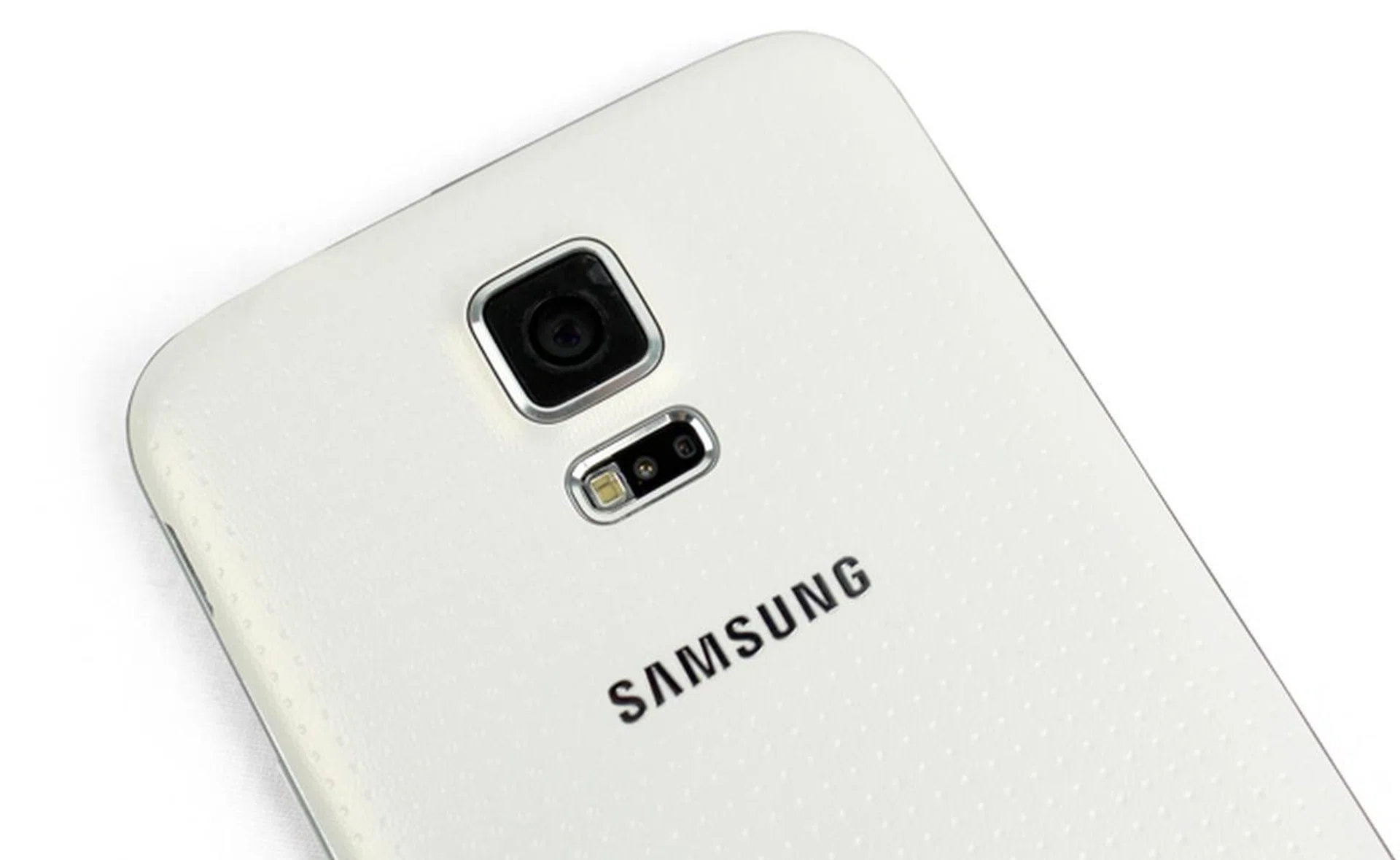 The heart rate sensor is located on the rear, below the camera module and next to the LED flash.